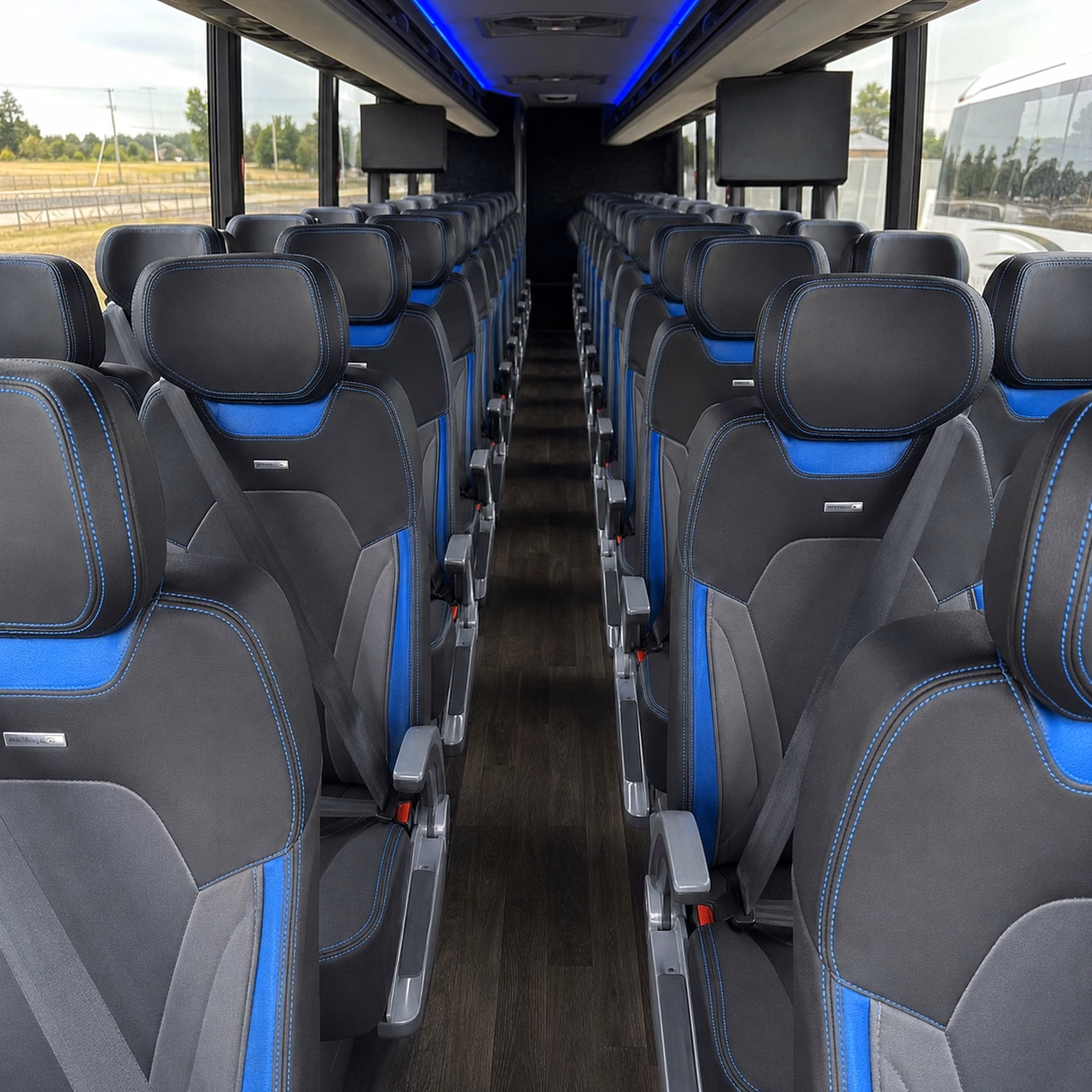 hammond 56 passenger charter bus rental