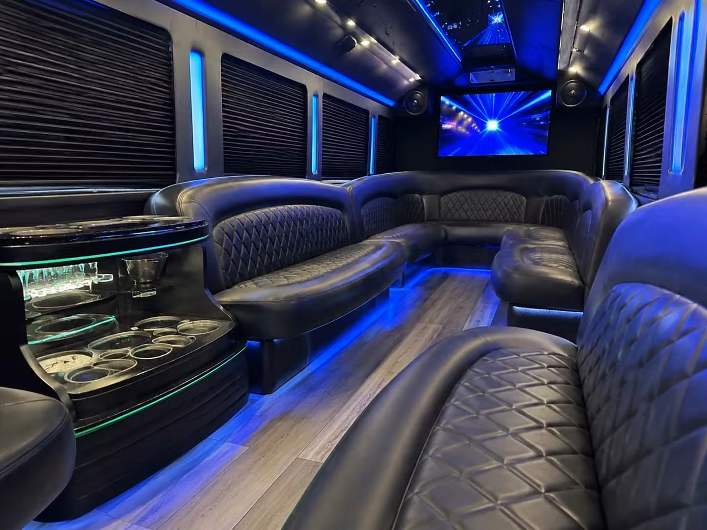 party buses and minibuses for every hammond prom group size