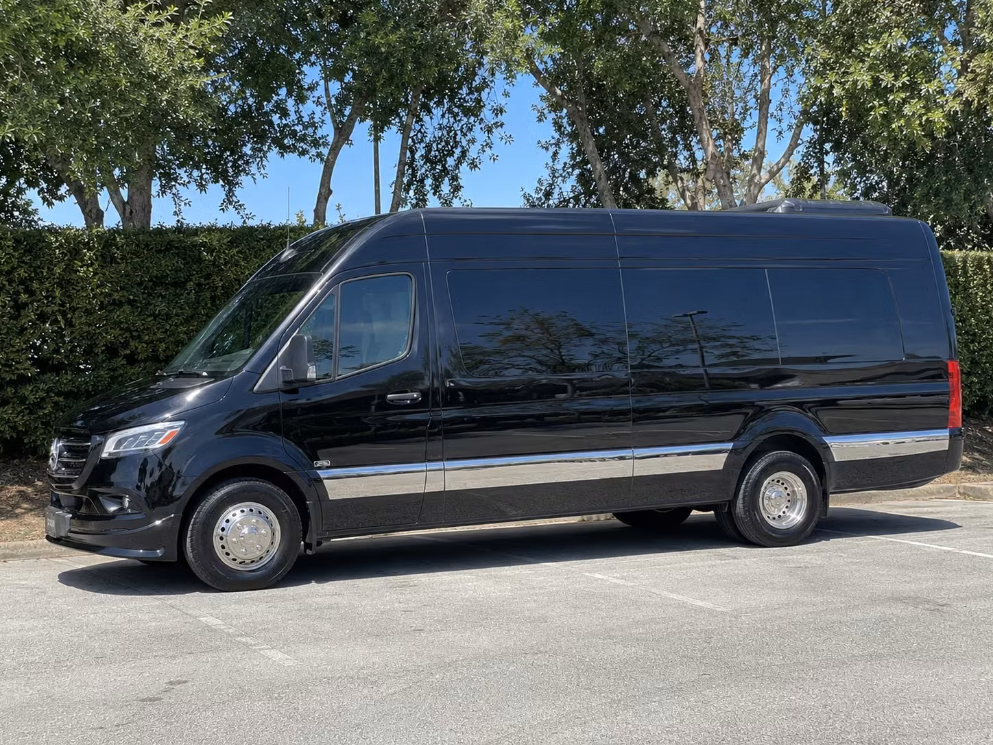 sprinter vans and minibuses for intimate hammond wedding parties